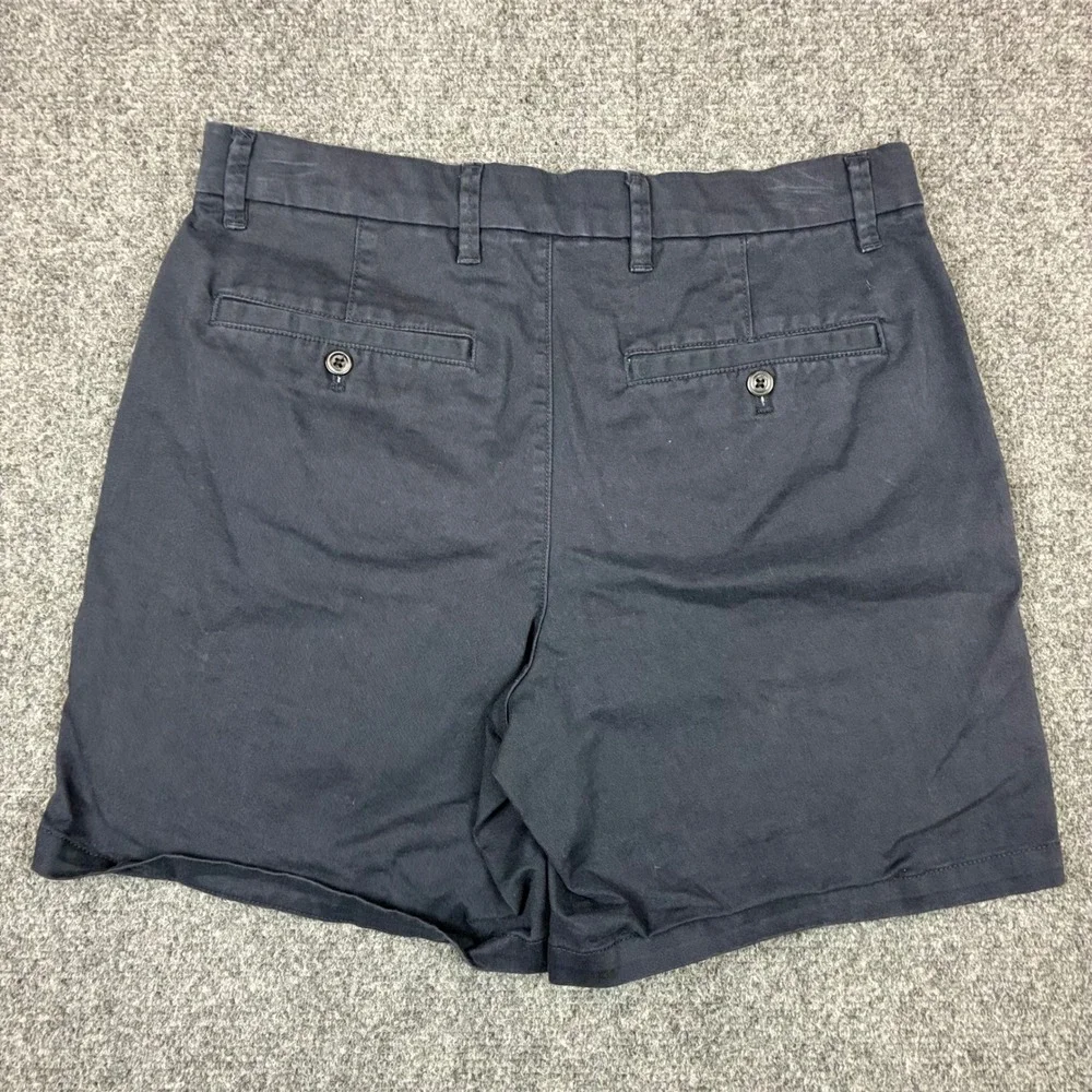 Vintage GAP Mens 6 Inch Chino Shorts Navy Blue Regenerative Cotton Size W29